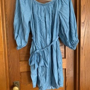 Gap chambray off the shoulder puff sleeve dress with belt and pockets